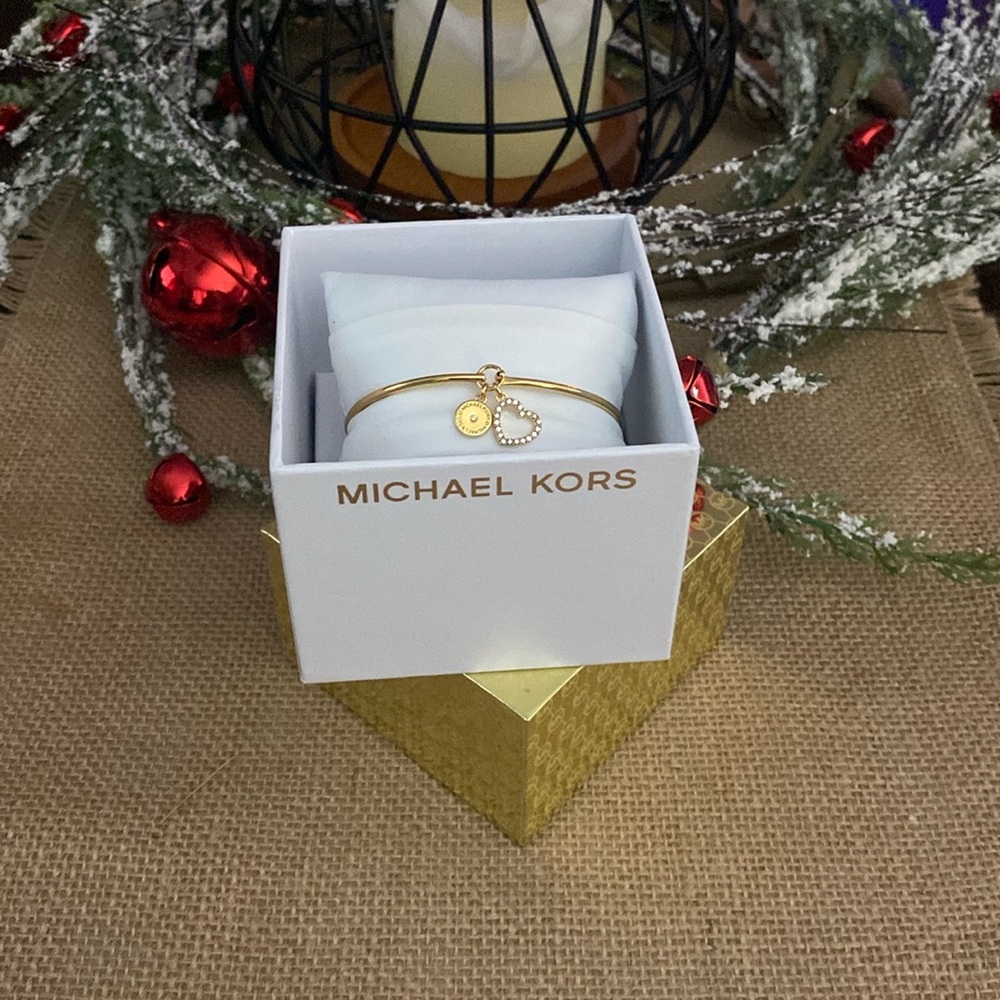 💎NWT Michael Kors Bracelet